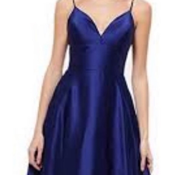 Dresses & Skirts - Batsy and adam satin v neck ball gown